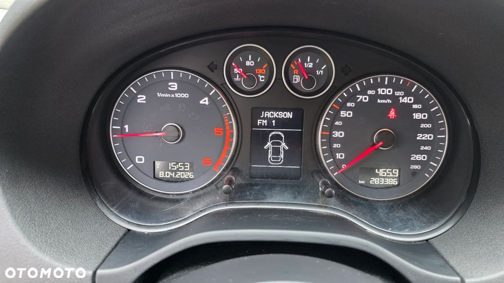 Audi A3 3-drzwiowe 1.6 TDI DPF Attraction - 31