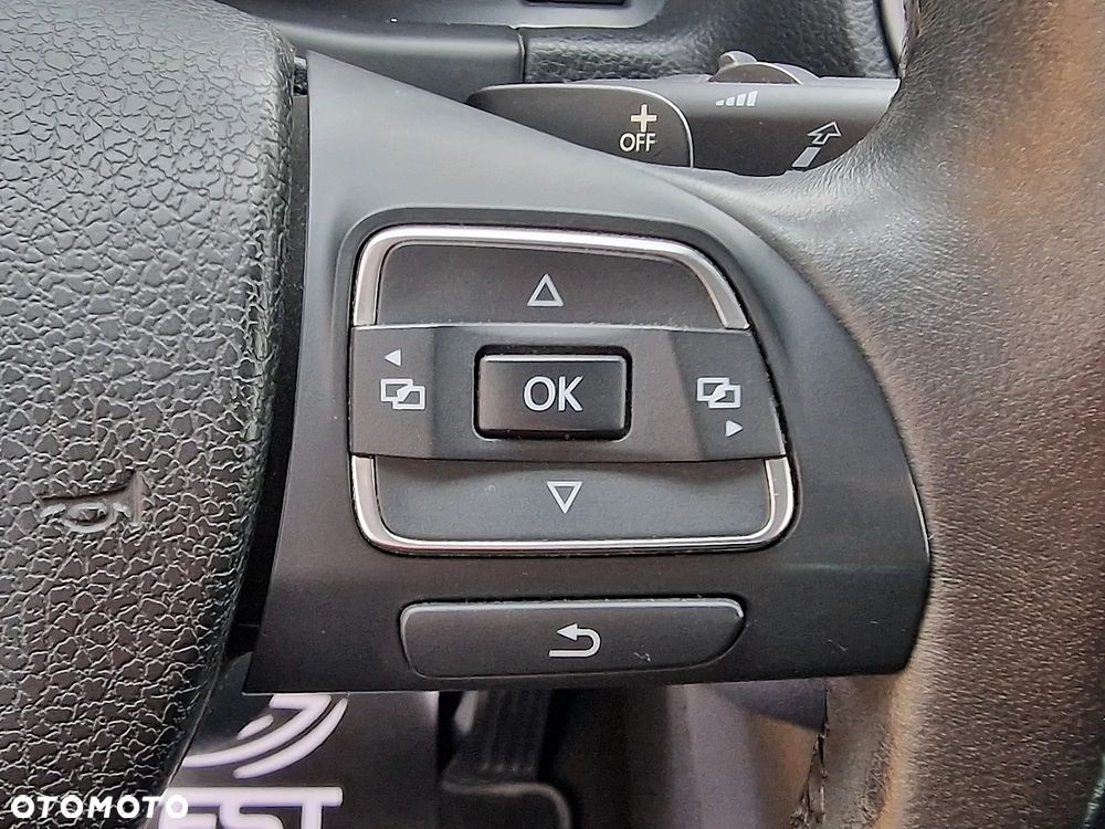 Volkswagen Tiguan 2.0 TDI DPF 4Motion Automatik Team - 11