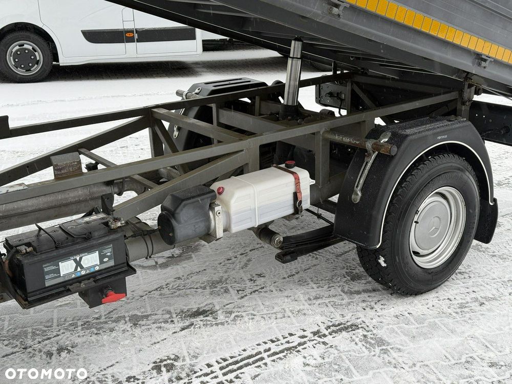 Mercedes-Benz MB 100 - 10