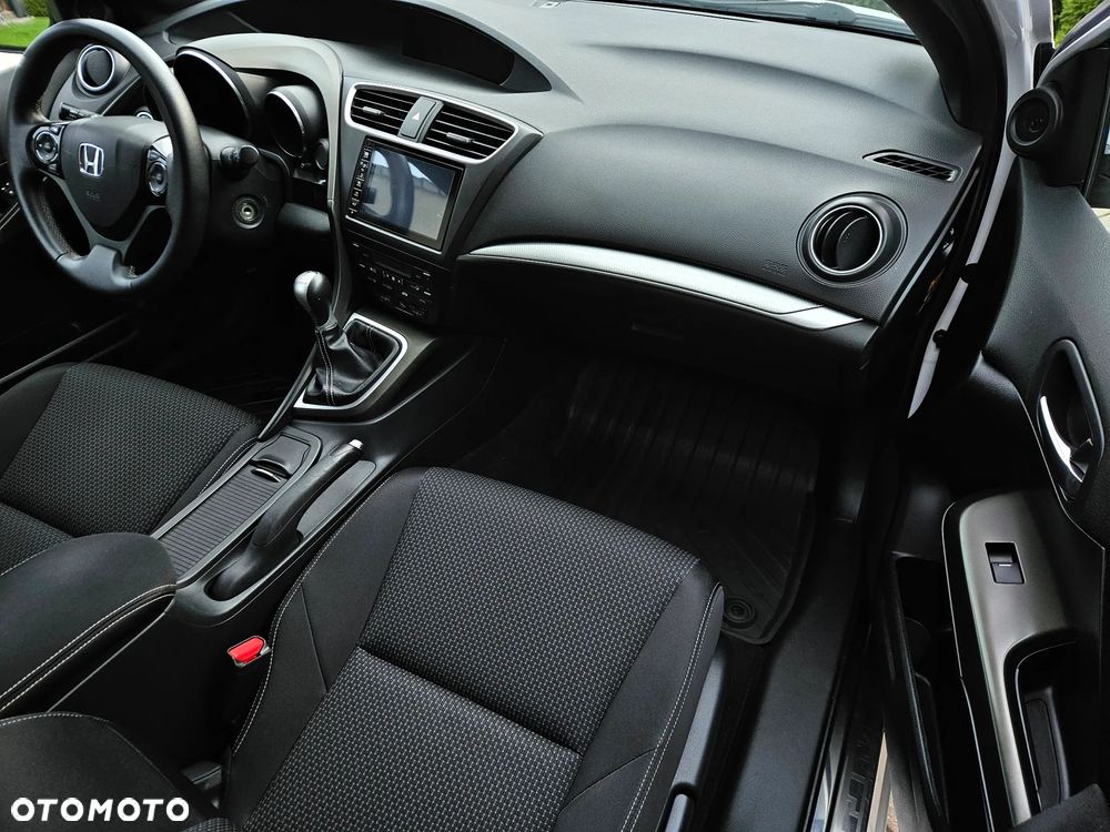 Honda Civic 1.8 i-VTEC Lifestyle - 22