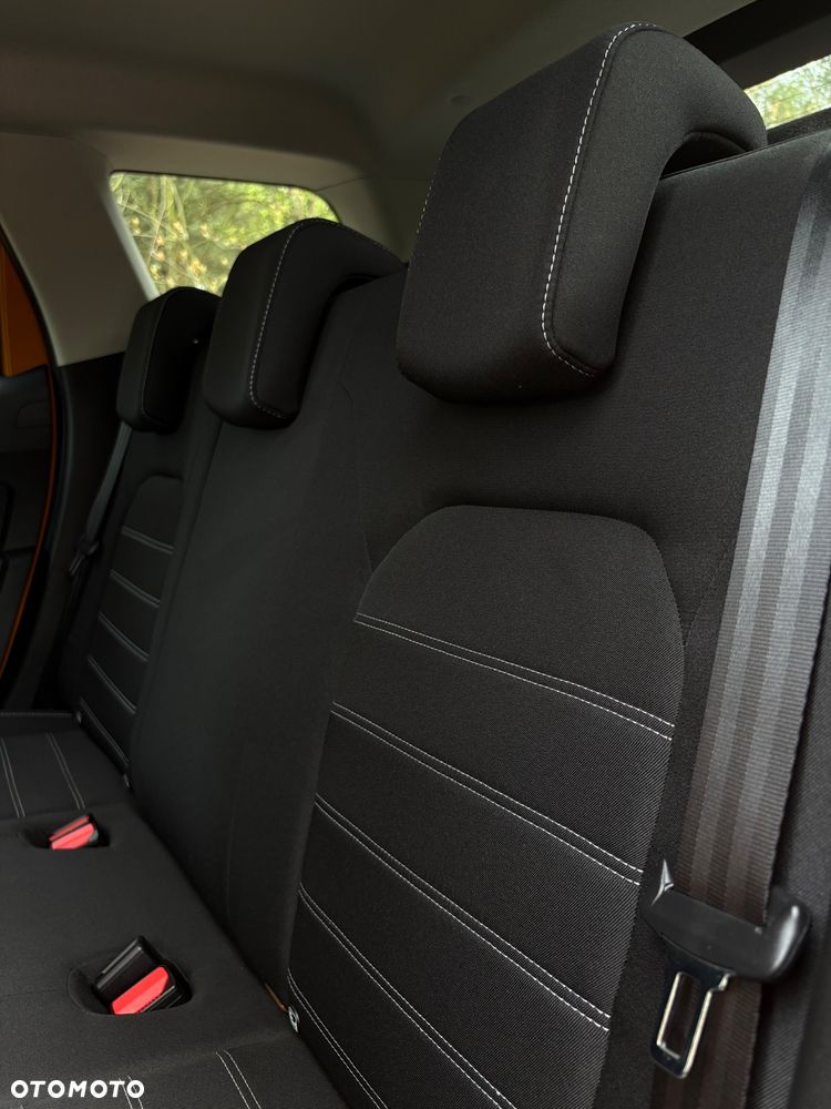 Dacia Duster TCe 100 2WD Prestige - 23