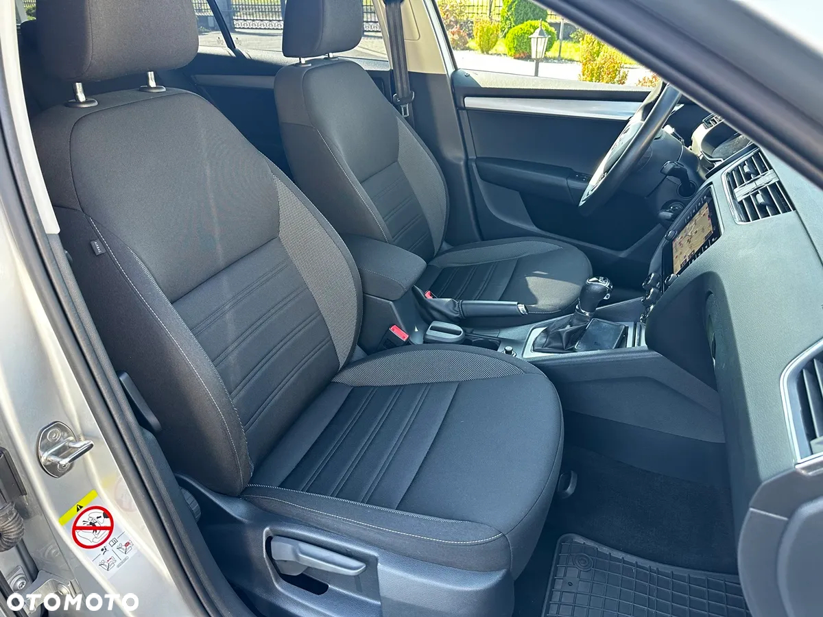 Skoda Octavia 2.0 TDI SCR Style DSG - 36