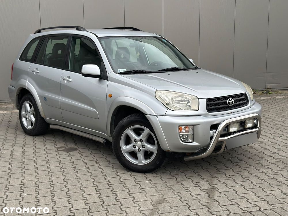 Toyota RAV4 - 5