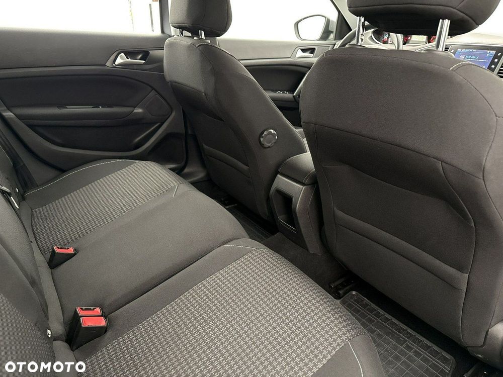 Peugeot 308 - 23