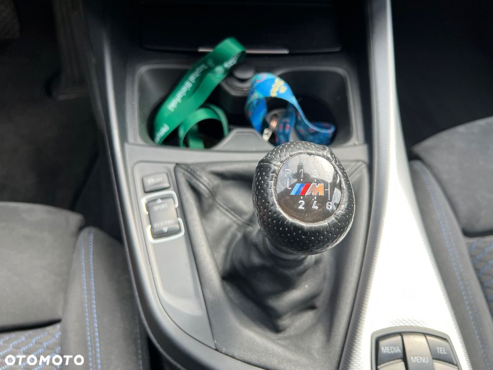 BMW Seria 1 120d xDrive BluePerformance Sport Line - 14