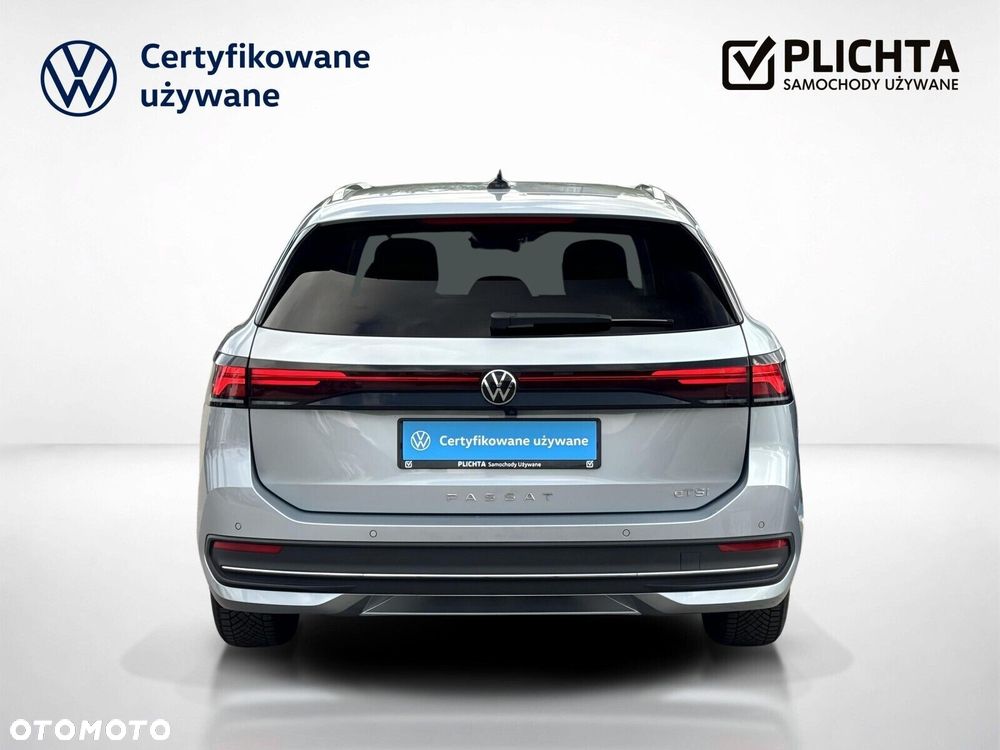Volkswagen Passat - 8