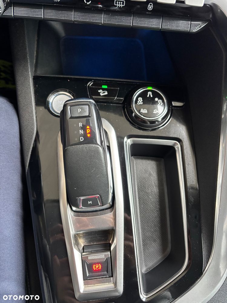 Peugeot 3008 1.2 PureTech Crossway S&S EAT6 - 14