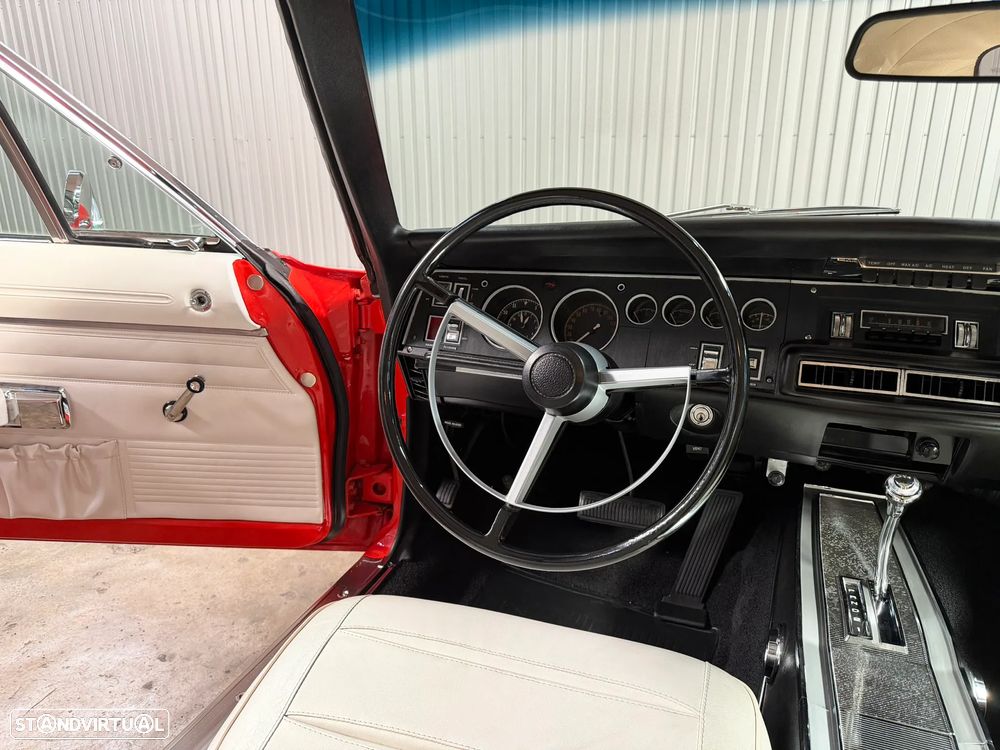 Dodge Charger - 32