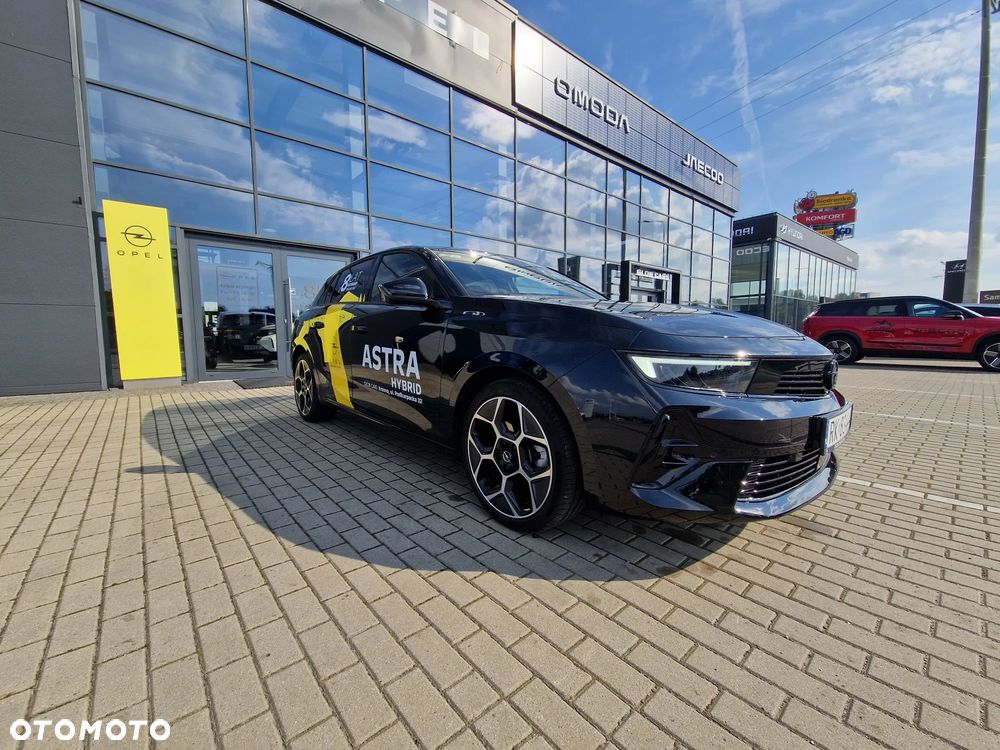 Opel Astra VI 1.2 T mHEV Ultimate S&S eDTC - 11