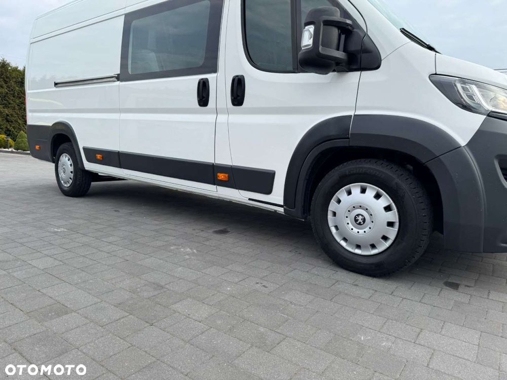 Peugeot Boxer  Maxi  7-osobowy - 26
