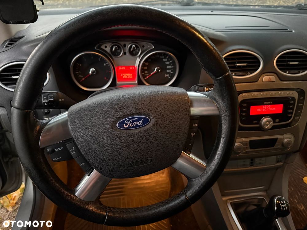 Ford Focus - 16