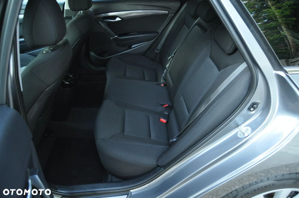 Hyundai i40 2.0 GDI Style - 9