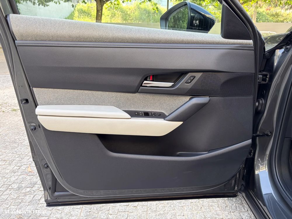 Mazda MX-30 e-SKYACTIV EXCLUSIVE-LINE - 24