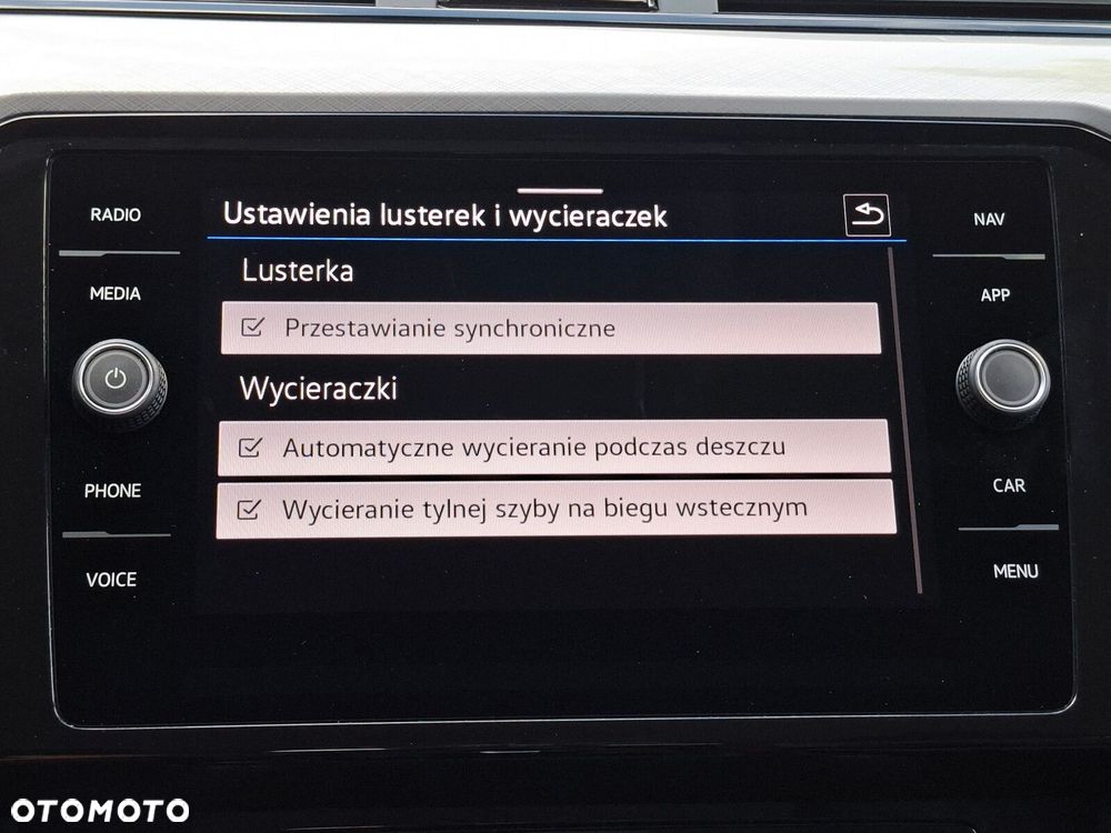 Volkswagen Passat Variant - 37