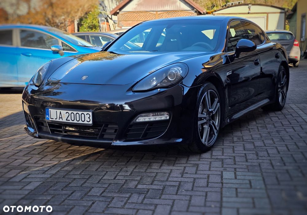 Porsche Panamera 4S PDK - 2
