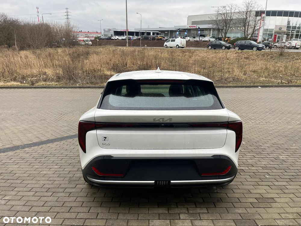 Kia K4 1.6 T-GDI M - 6