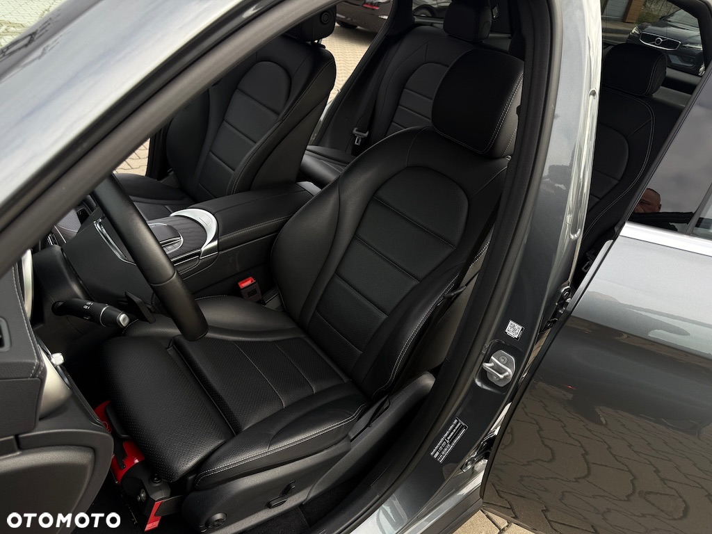 Mercedes-Benz GLC 220 d 4Matic 9G-TRONIC - 27