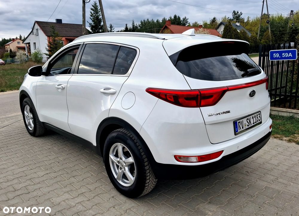Kia Sportage 1.7 CRDI 2WD Dream-Team Edition - 3