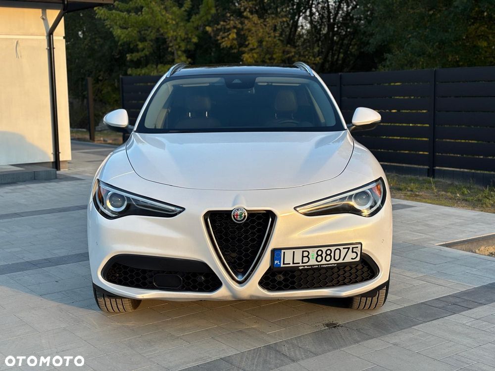 Alfa Romeo Stelvio - 6