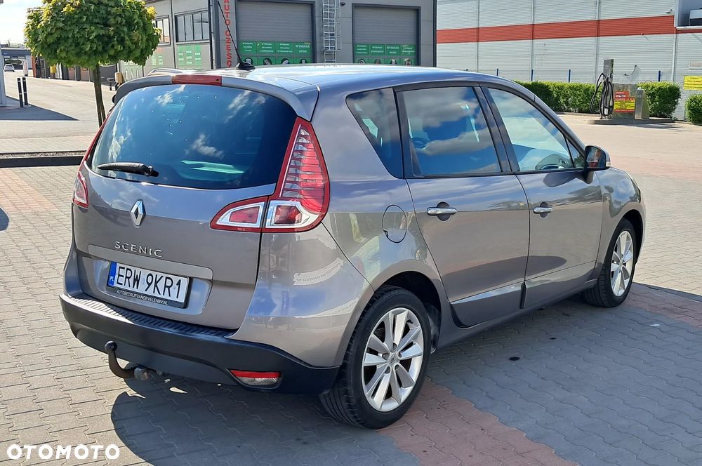 Renault Scenic 1.6 16V Dynamique - 4