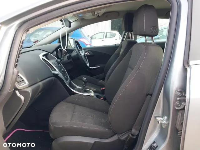 Opel Astra - 4