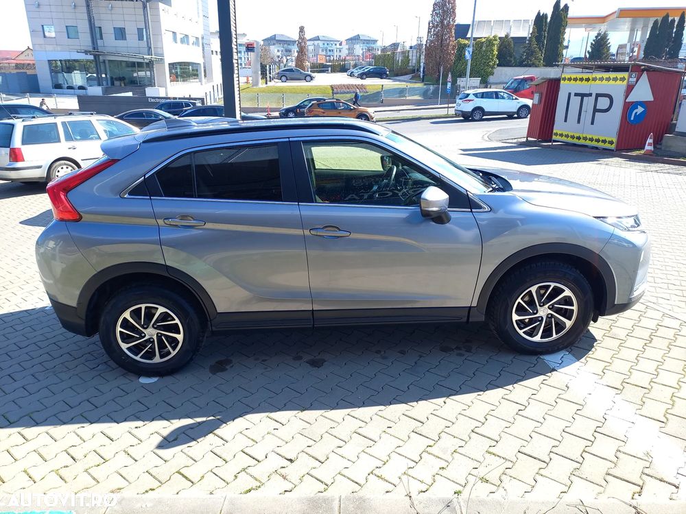 Mitsubishi Eclipse-Cross 1.5-litre 16-valve DOHC MIVEC Inform - 8