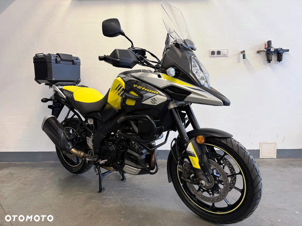 Suzuki V-STROM