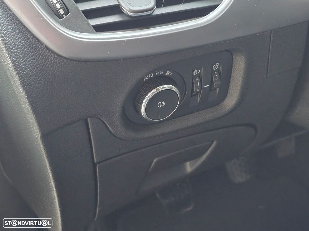 Opel Astra 1.6 CDTI Dynamic S/S - 18