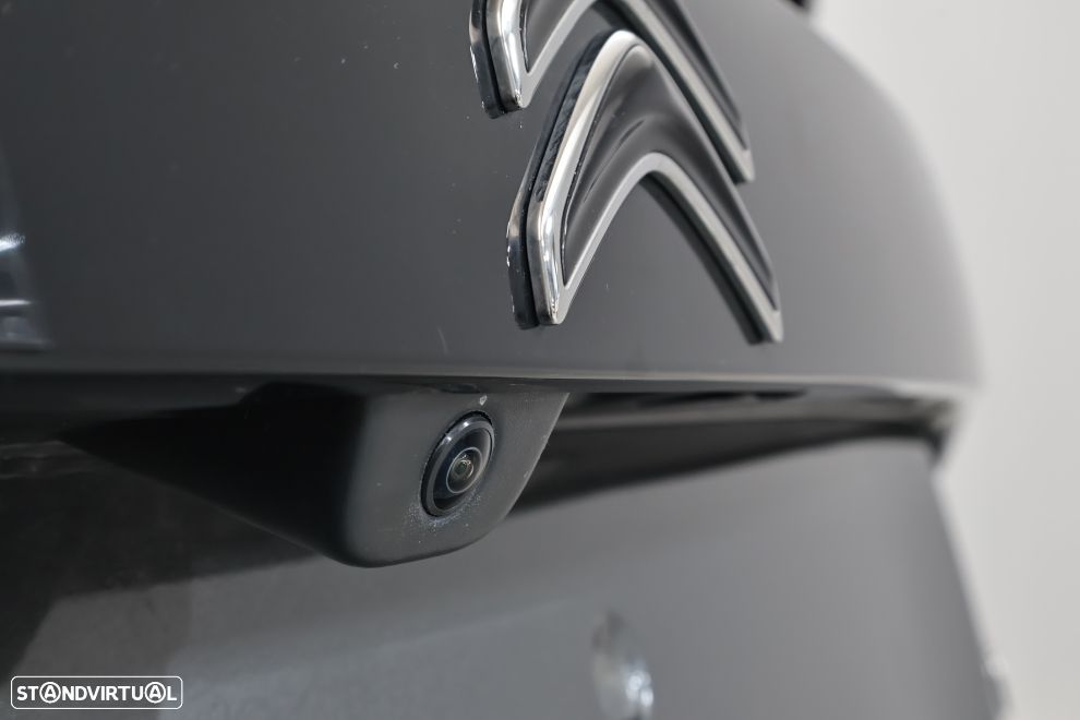 Citroën C4 1.2 PureTech Plus - 15