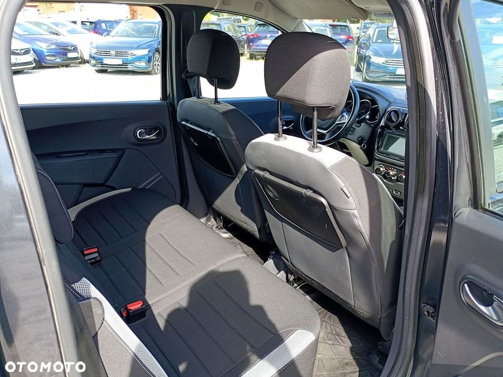 Dacia Lodgy 1.5 Blue dCi Stepway Comfort S&S - 31