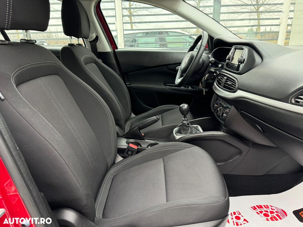 Fiat Tipo 1.4 16V Easy - 11
