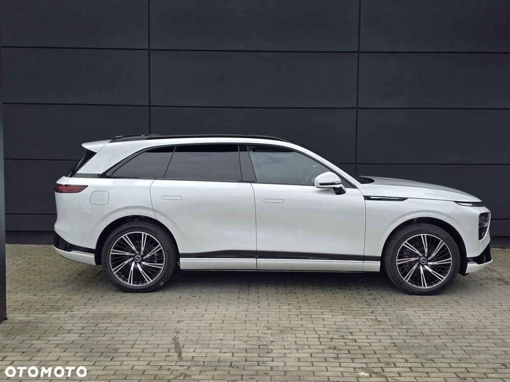 XPeng G9 94.6 kWh AWD Performance - 4