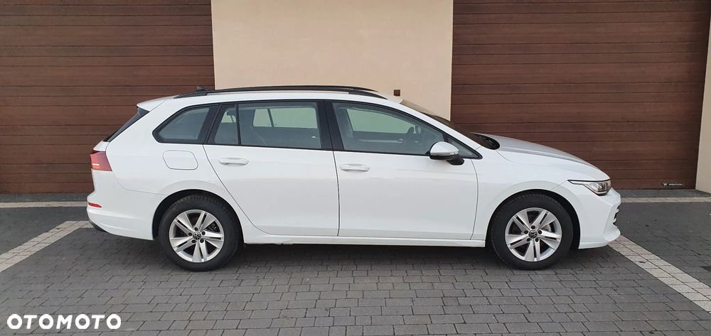 Volkswagen Golf - 2