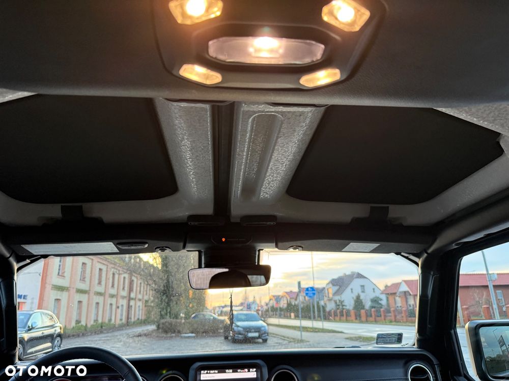 Jeep Wrangler Unlimited GME 2.0 Turbo Sahara - 17