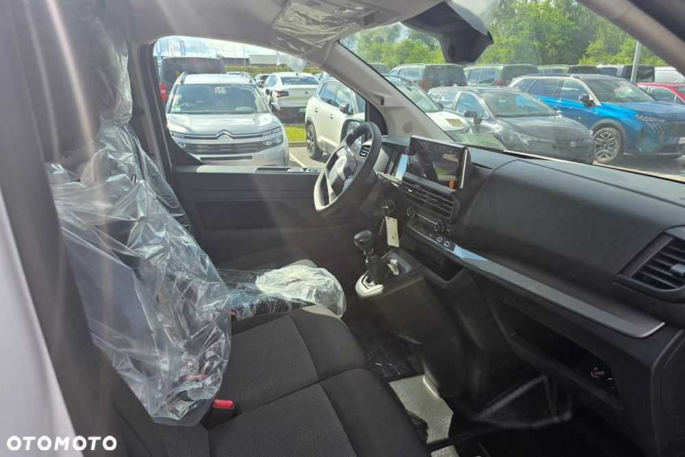 Opel Vivaro XL L2H1 2.2 150KM - 10