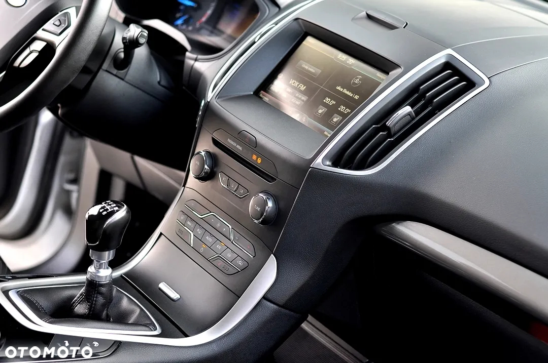 Ford S-Max 2.0 TDCi Titanium - 29