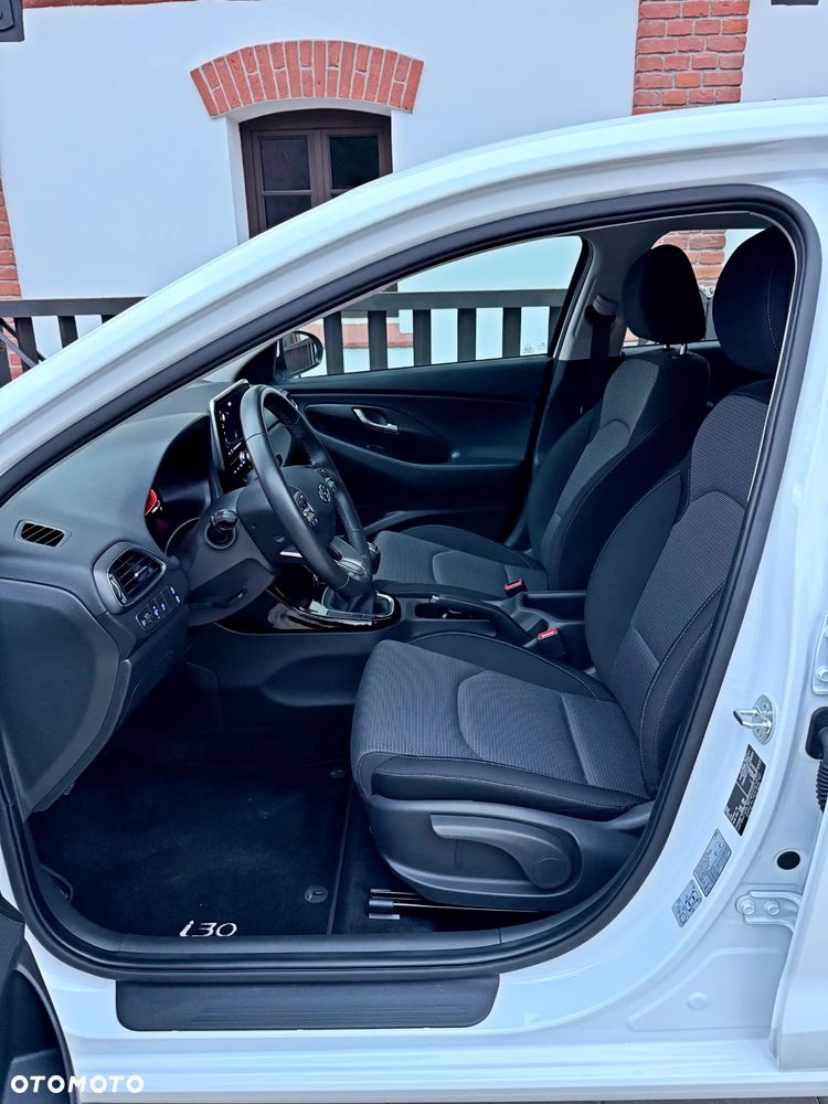 Hyundai i30 1.5 DPI Pure - 16
