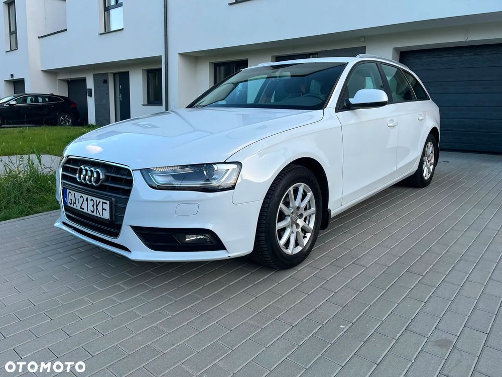 Audi A4 Avant 2.0 TDI - 8