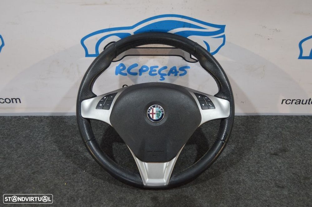 VOLANTE GUIADOR COMPLETO ALFA ROMEO MITO PELE PERFURADA COMANDOS MULTIFUNÇÕES AIRBAG GIULIETTA - 2