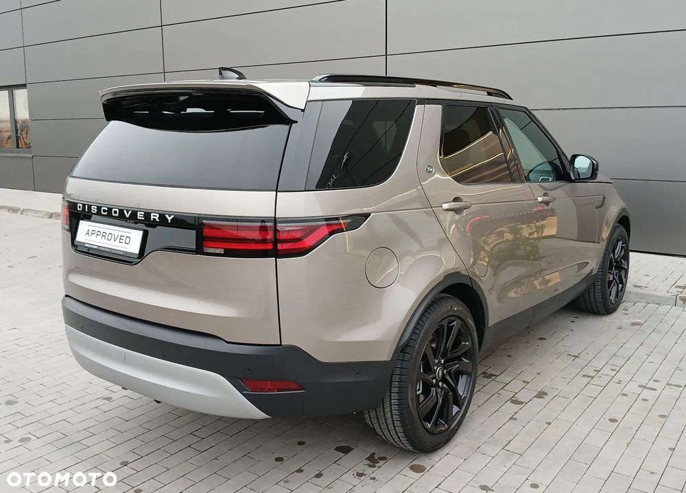 Land Rover Discovery - 4