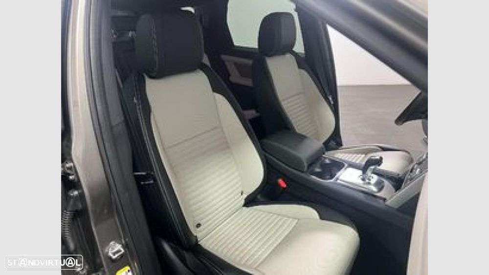 Land Rover Discovery Sport 1.5 I3 P300e AWD - 5