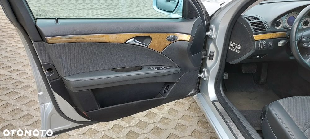Mercedes-Benz Klasa E - 26