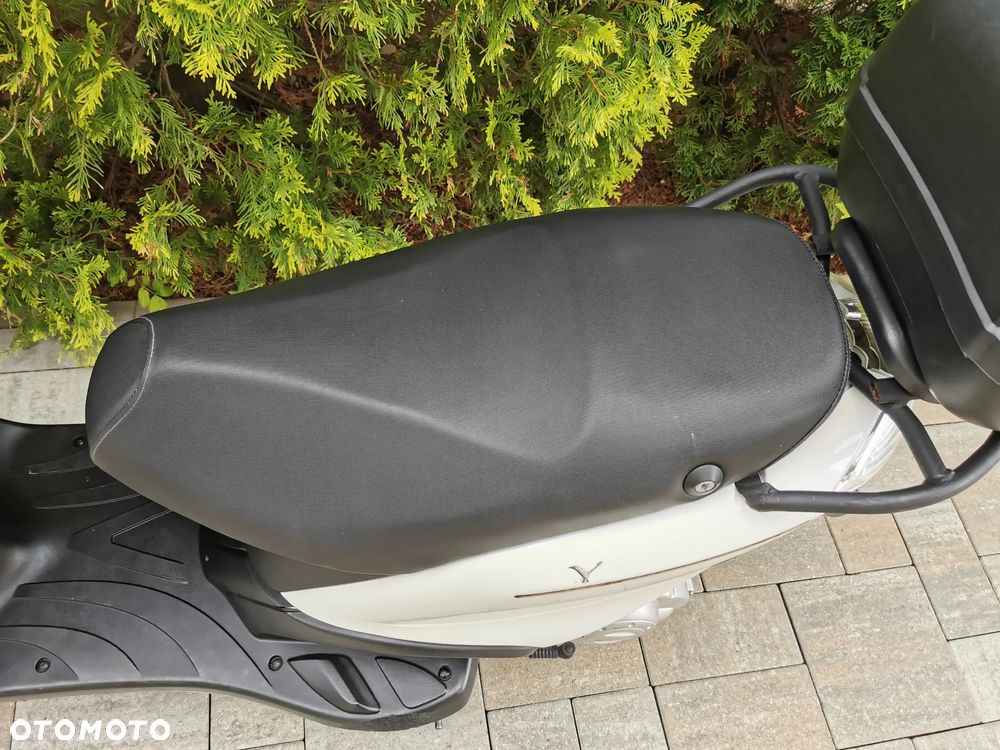 Piaggio FLY - 11