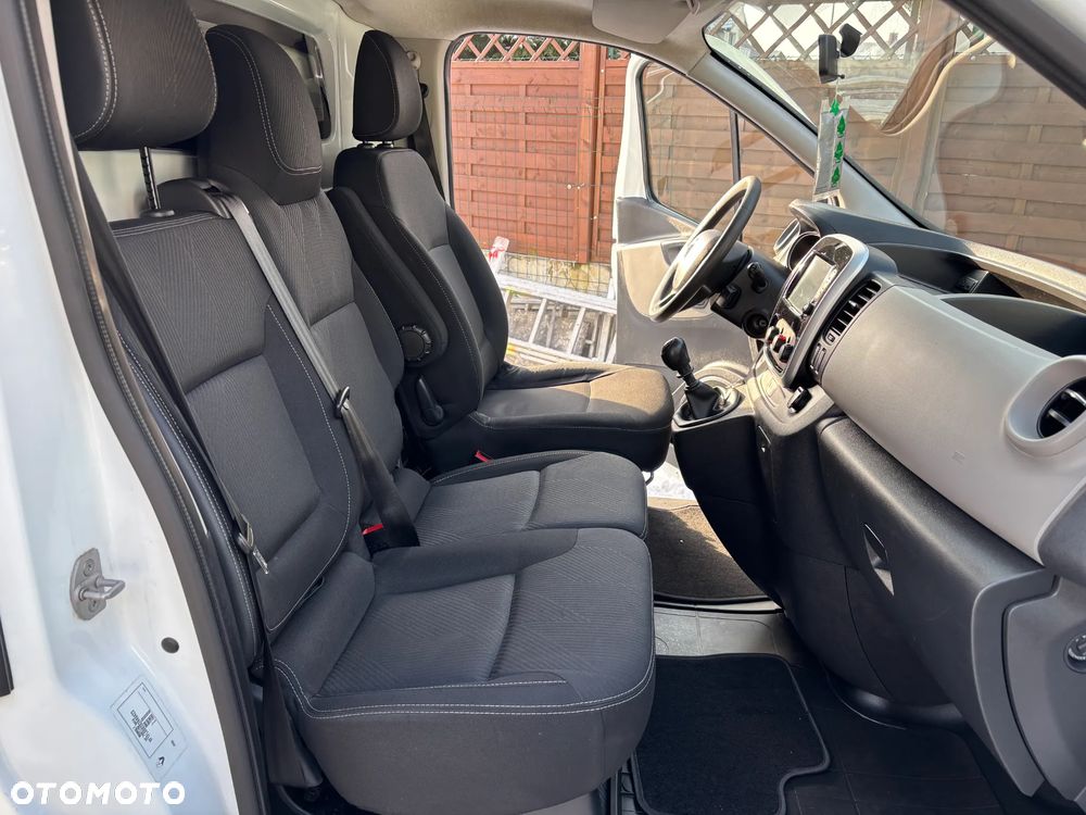 Renault Trafic - 27
