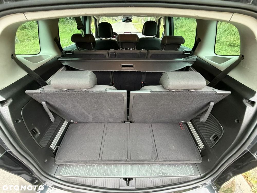 Opel Zafira - 25