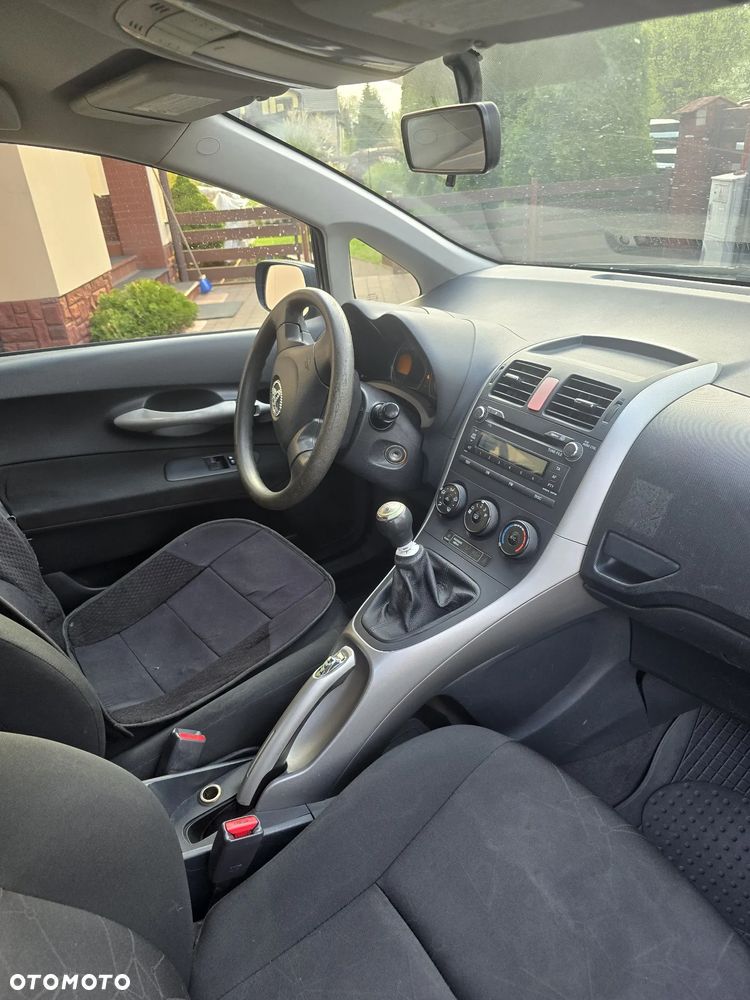 Toyota Auris 1.4 D-4D Life - 5
