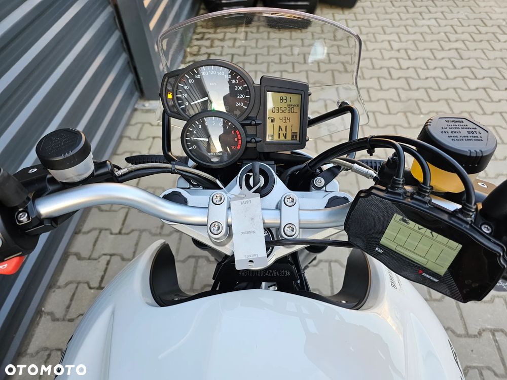 BMW R - 19
