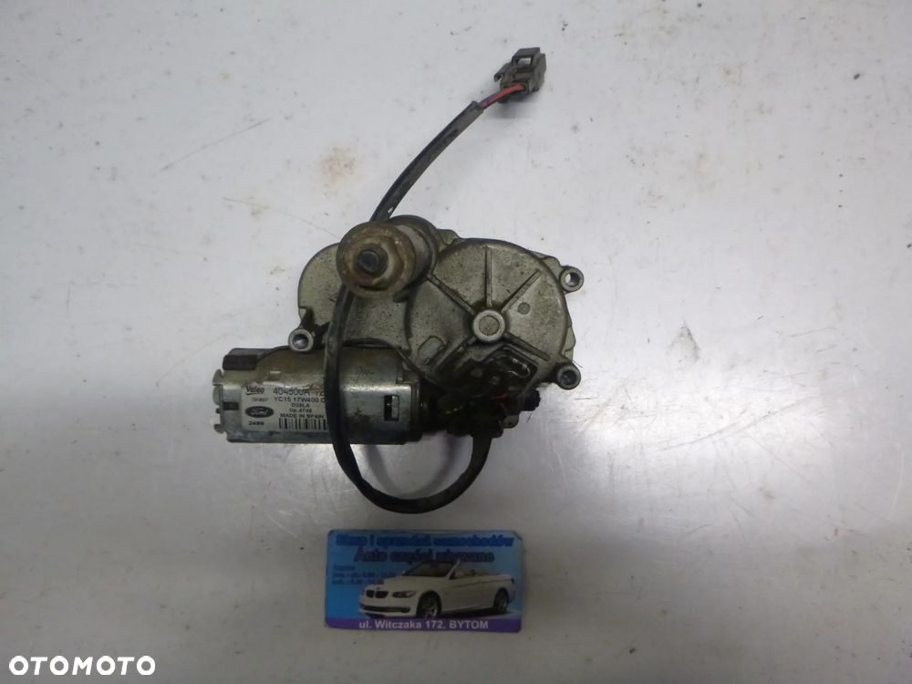 SILNICZEK WYCIERACZKI LEWY TYŁ FORD TRANSIT MK7  3PIN  VALEO  404500A