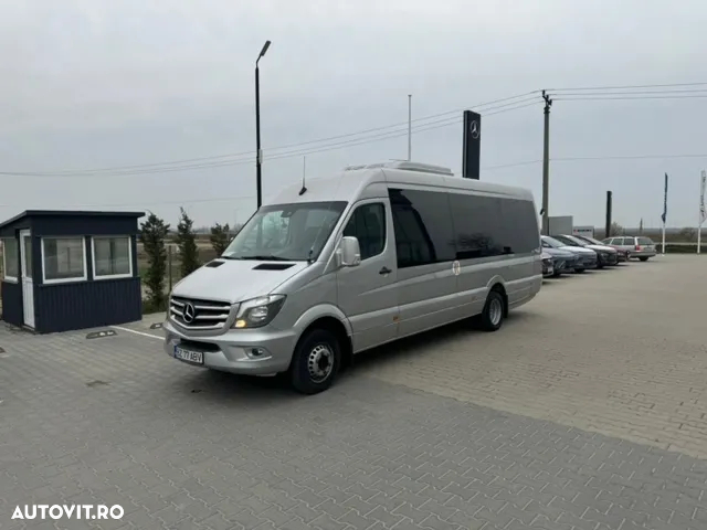 Mercedes-Benz Sprinter - 16