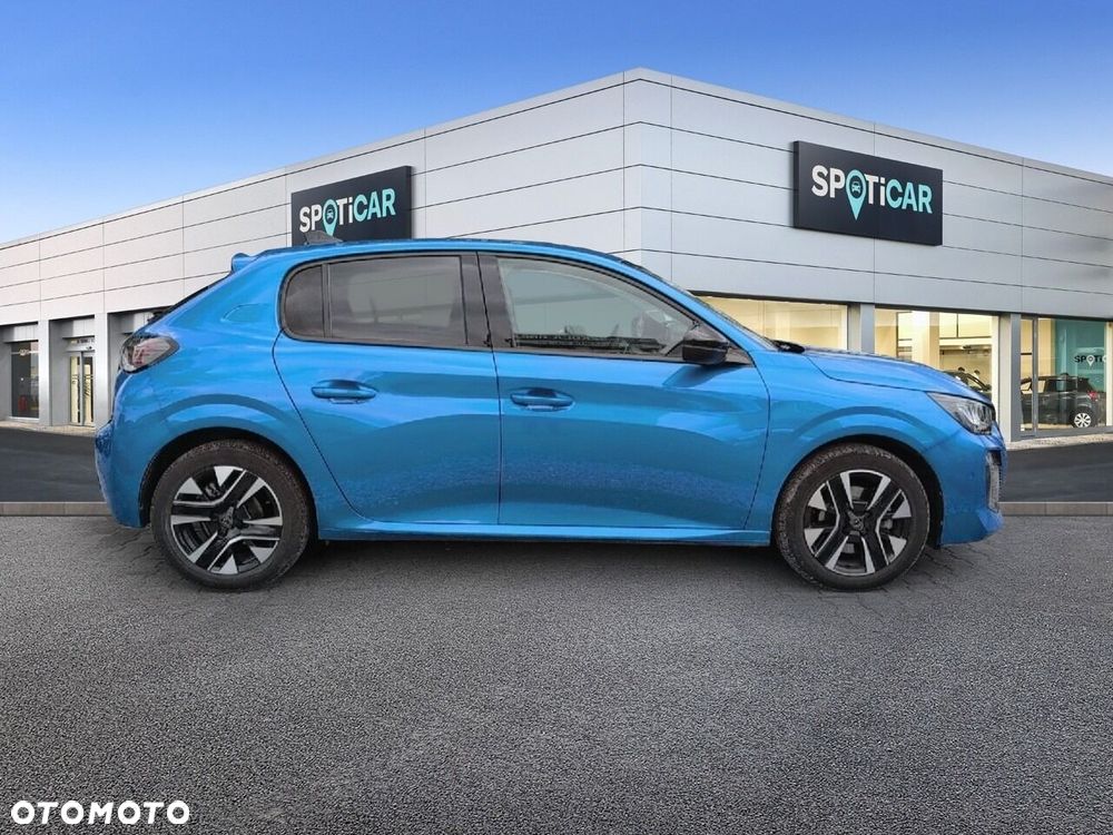 Peugeot 208 - 4
